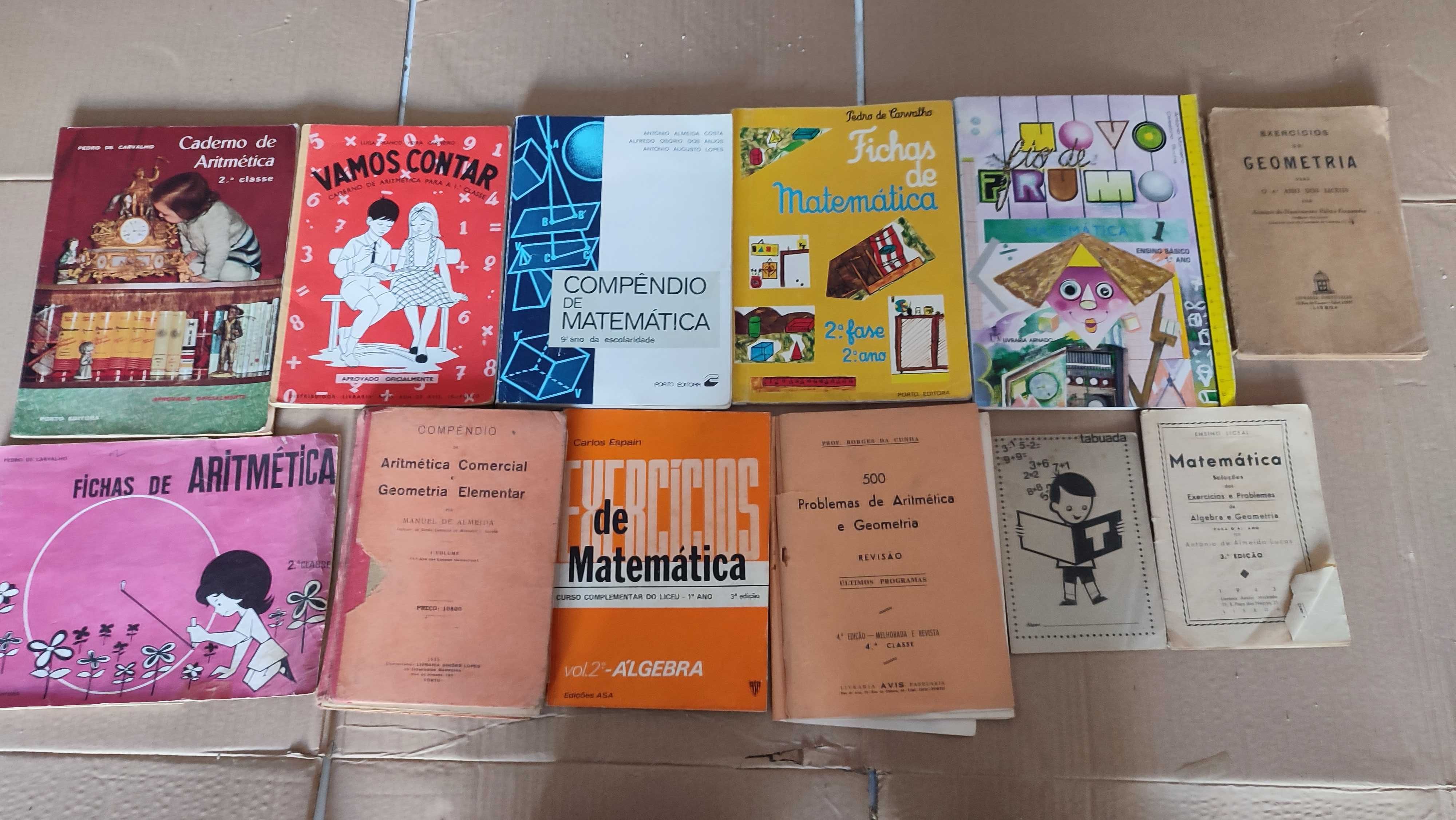 36 LIvros escolares de Matemática e Álgebra