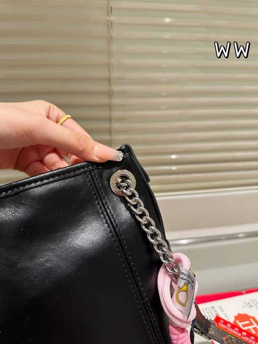 Torebka Louis Vuitton damska torba, skóra 2371