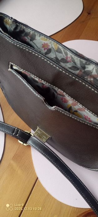 Torebka damska nowa na pasku