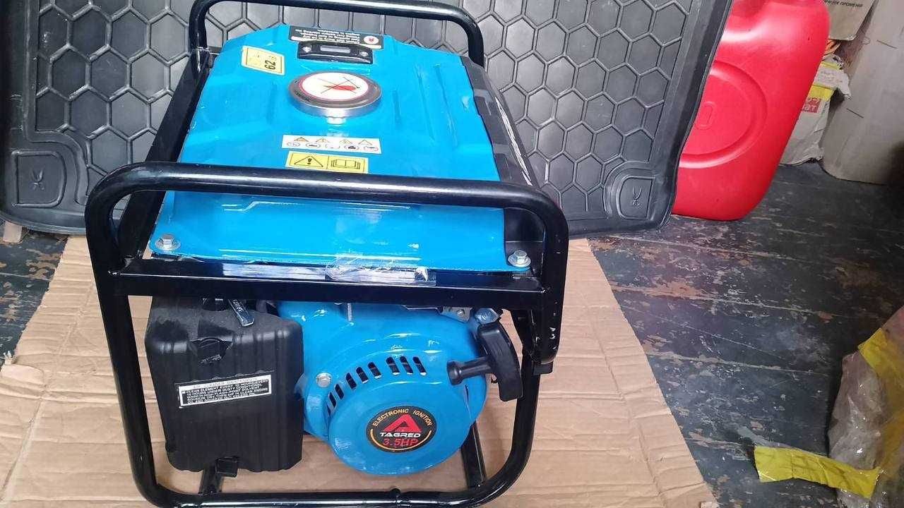 Генератор TAGRED TA1500AVR 1.6 кВт