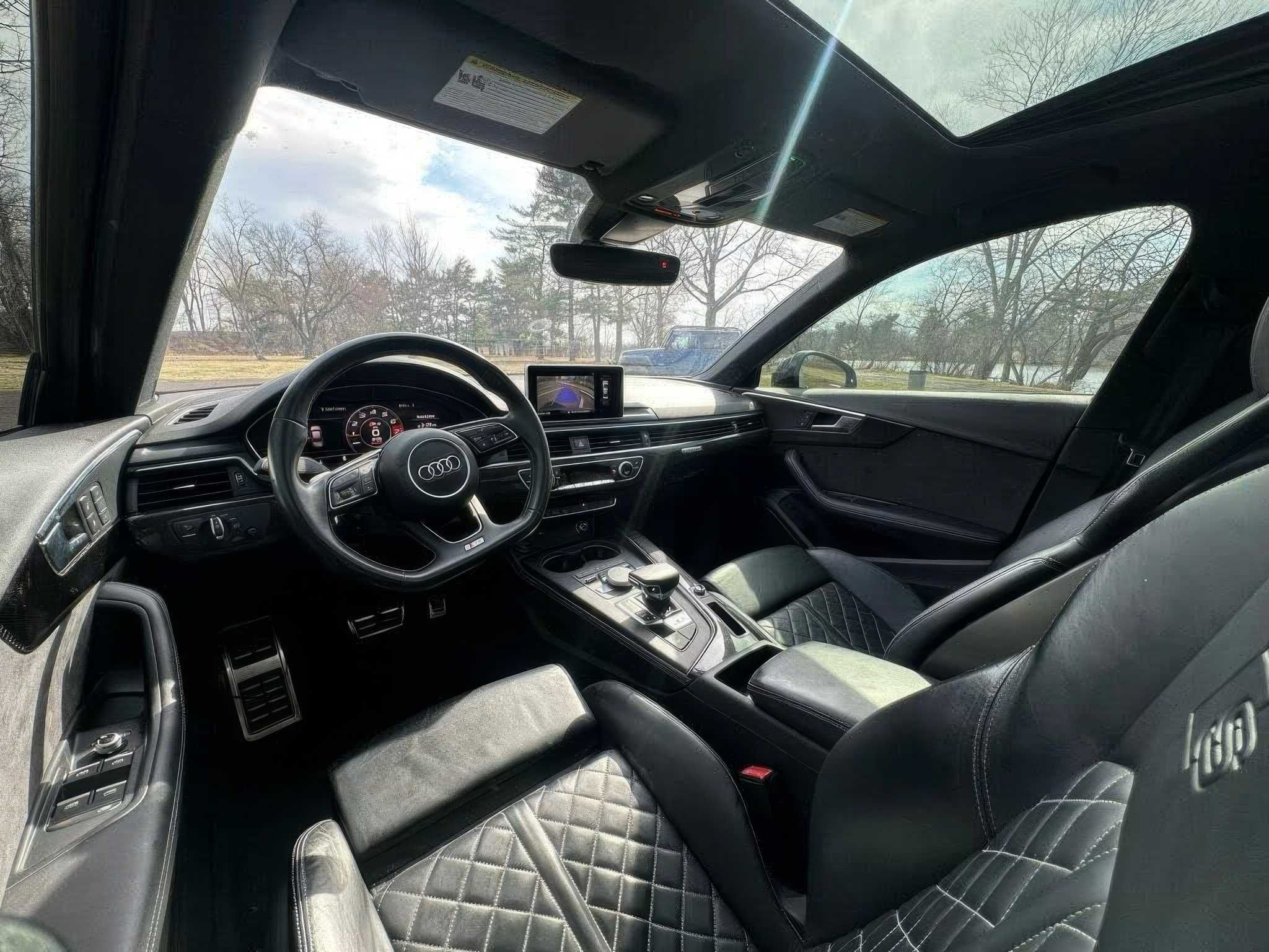 2019 Audi S4 quattro Premium Plus