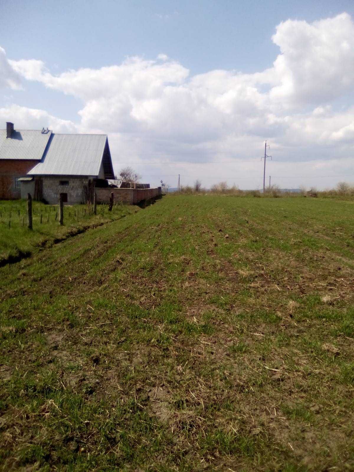 Земельна ділянка під забудову