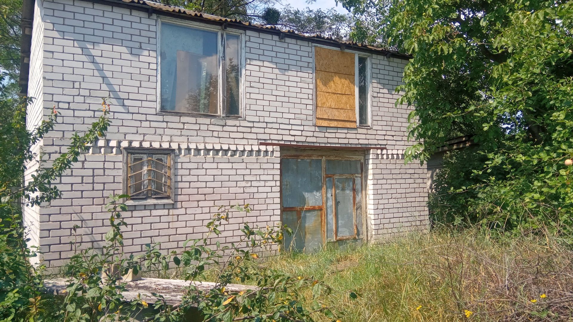 Продажа дома с.Бобрица  ул.Шевченко под ремонт