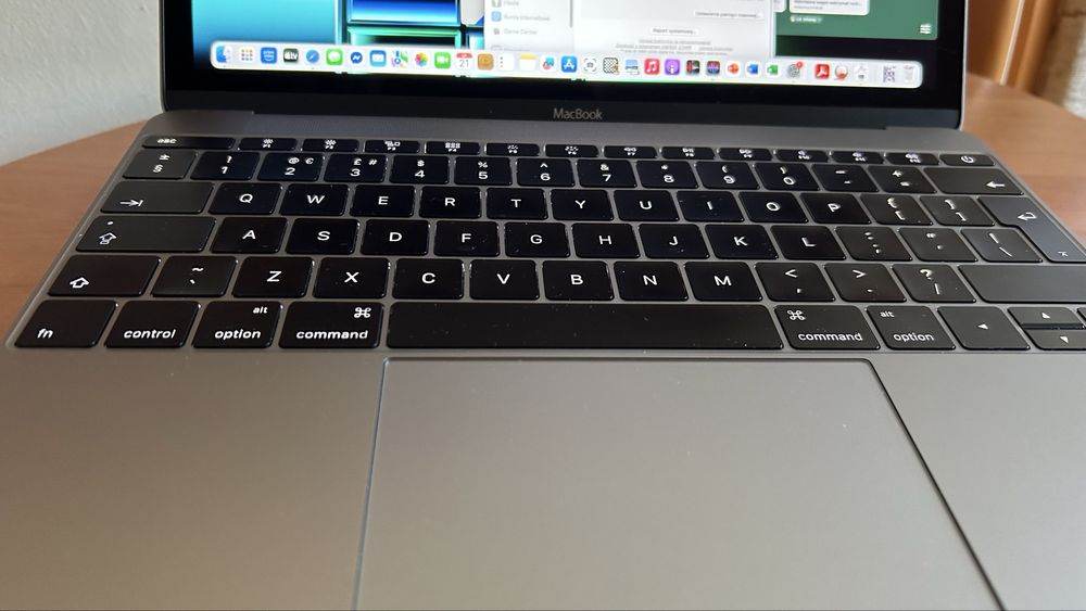 Macbook 12 intel m3 unikat mniejszy niz air m3 i m4 filtr nano prywat