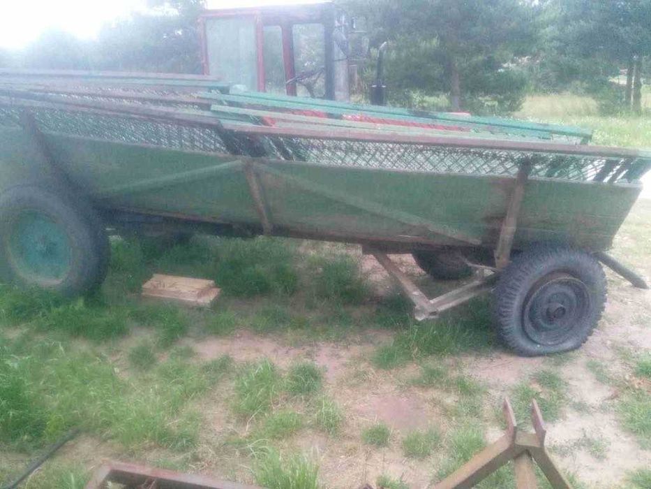 Wóz ciągnikowy metalowy