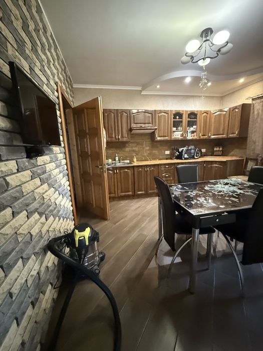 Продаж будинку/ Зарічово/ Газ/