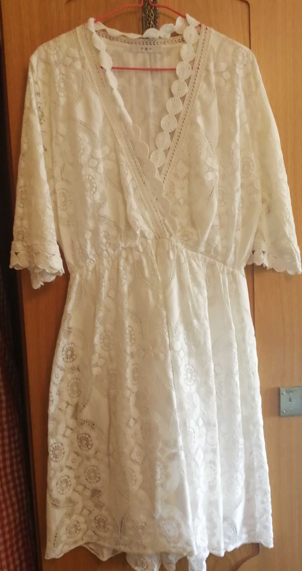 Vestido branco renda