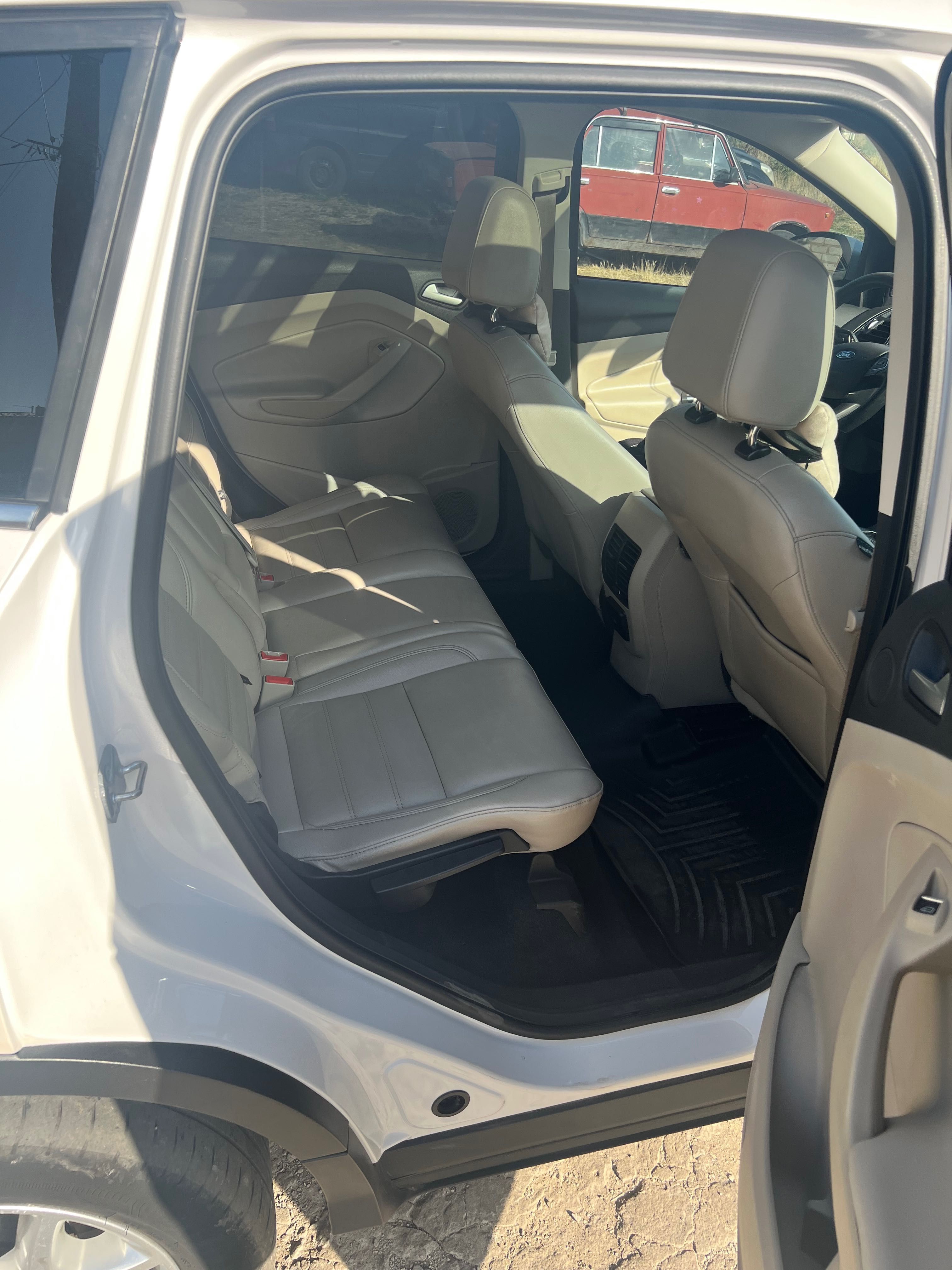 Продам авто Ford Escape