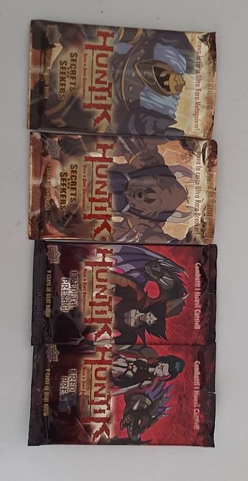 Grande lote de cartas Huntik
