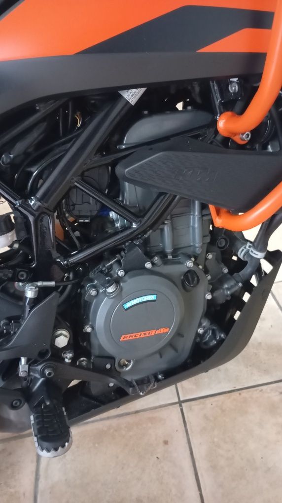 KTM 390 Adventure (44cv) | Vários extras