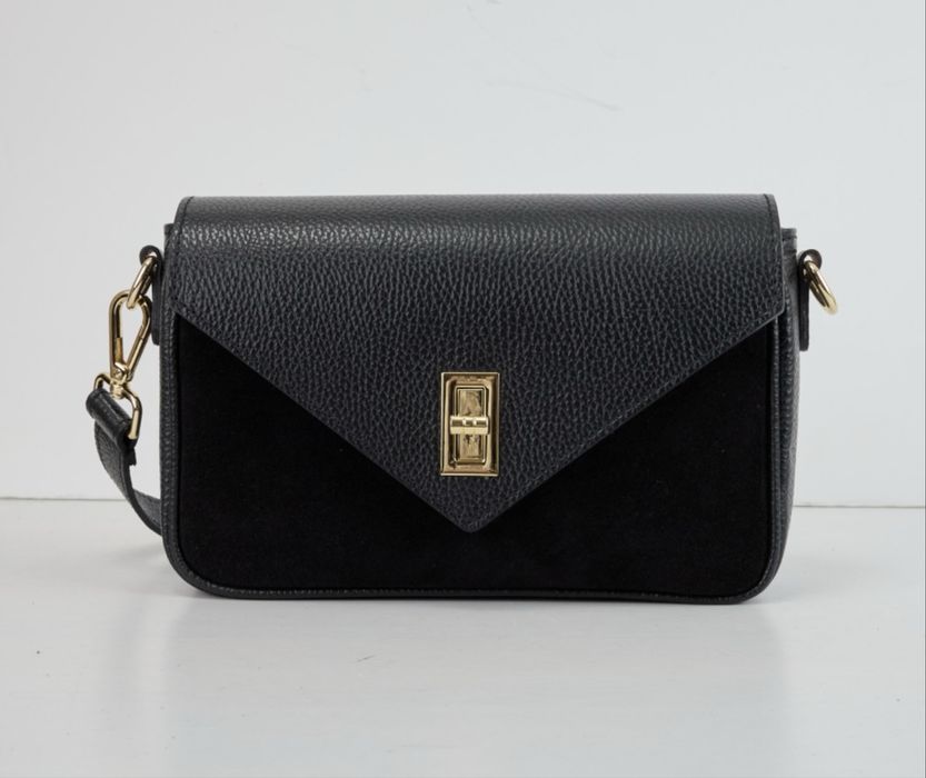 Сумка клатч шкіряна чорна Італійська жіноча сумка крос боді замш