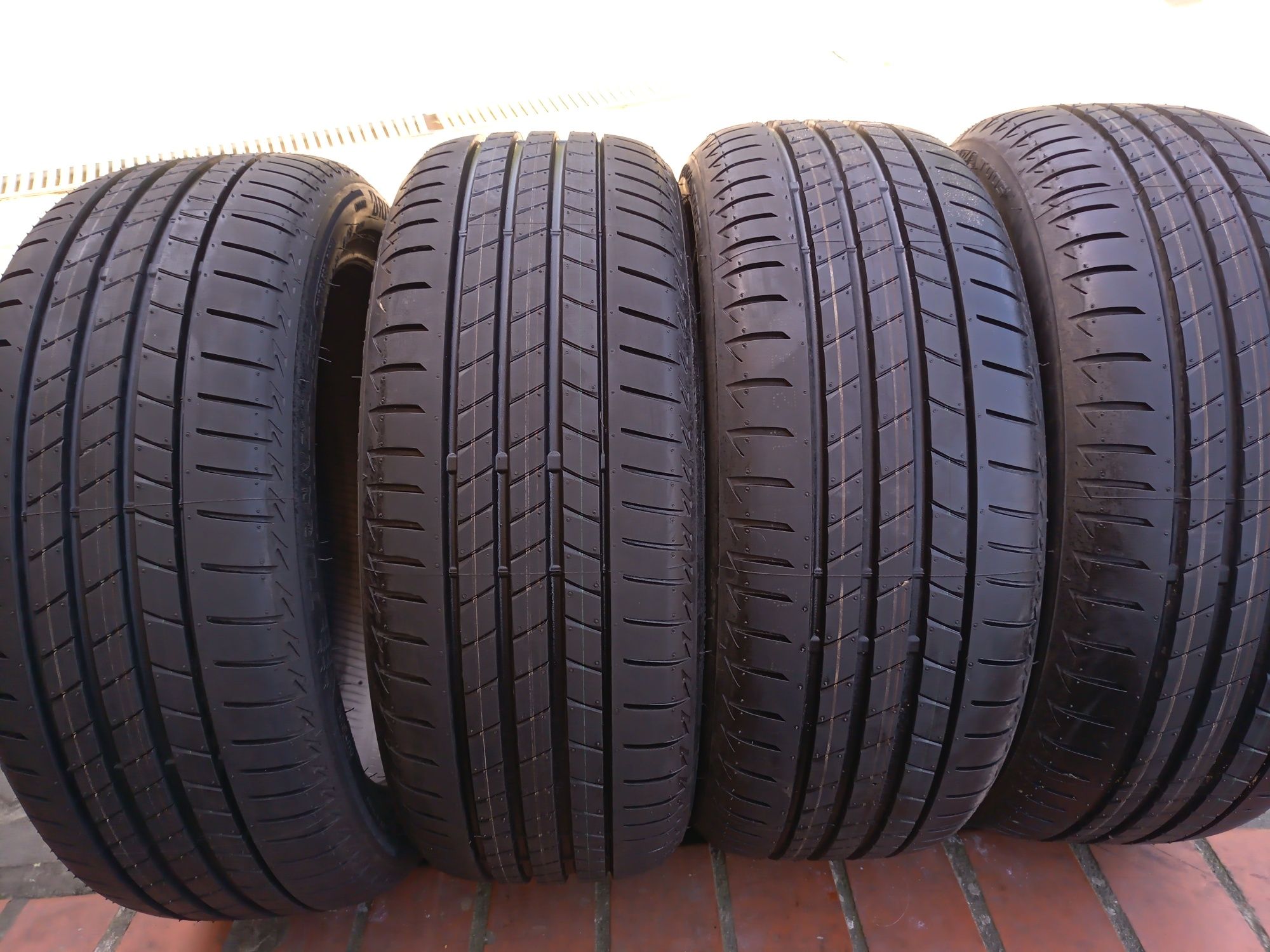 Bridgestone 205/45R17 Opony letnie nowe 2022