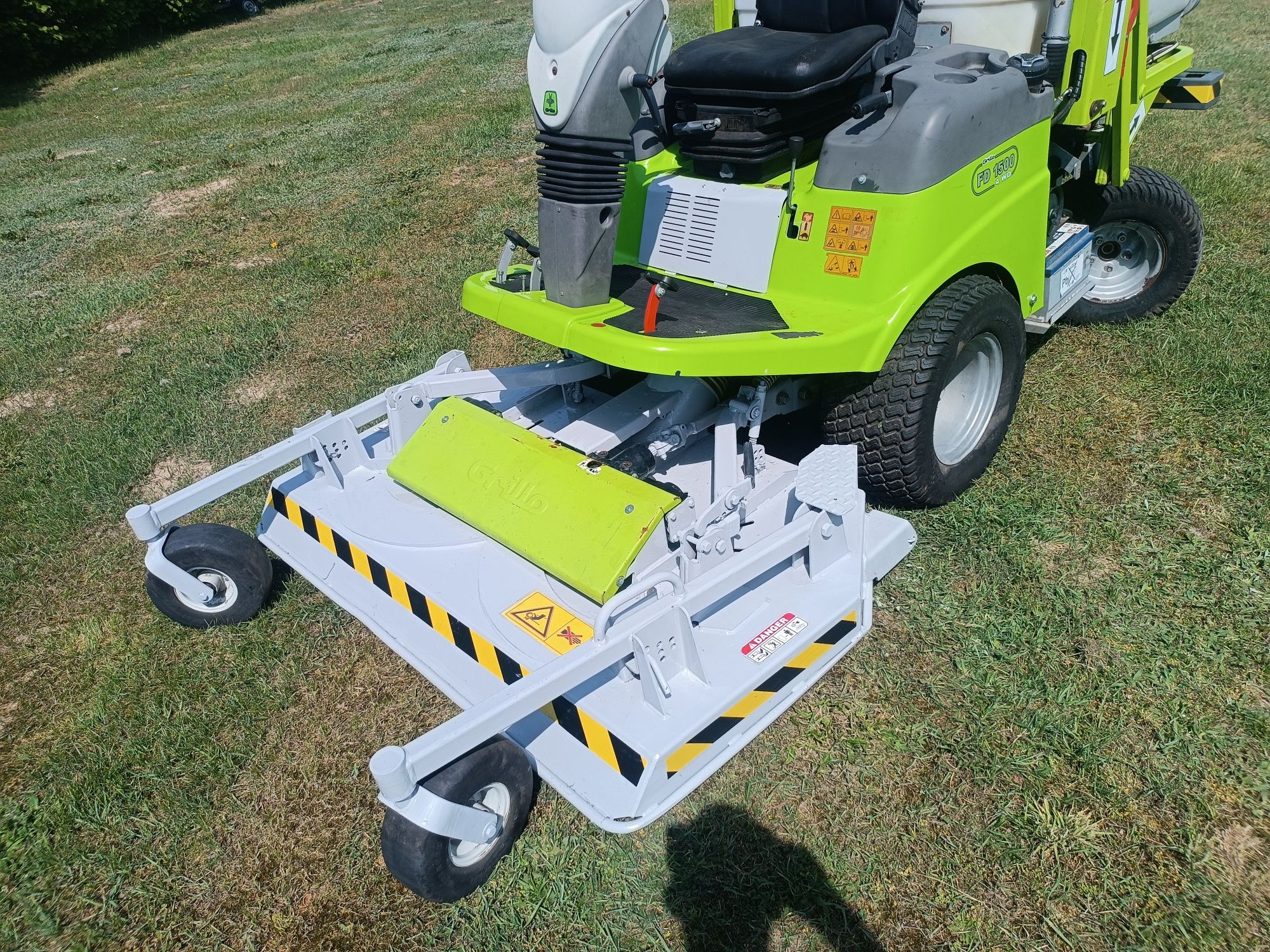 Kosiarka traktorek  samojezdna Grillo model FD 1500 4x4 silnik Kubota