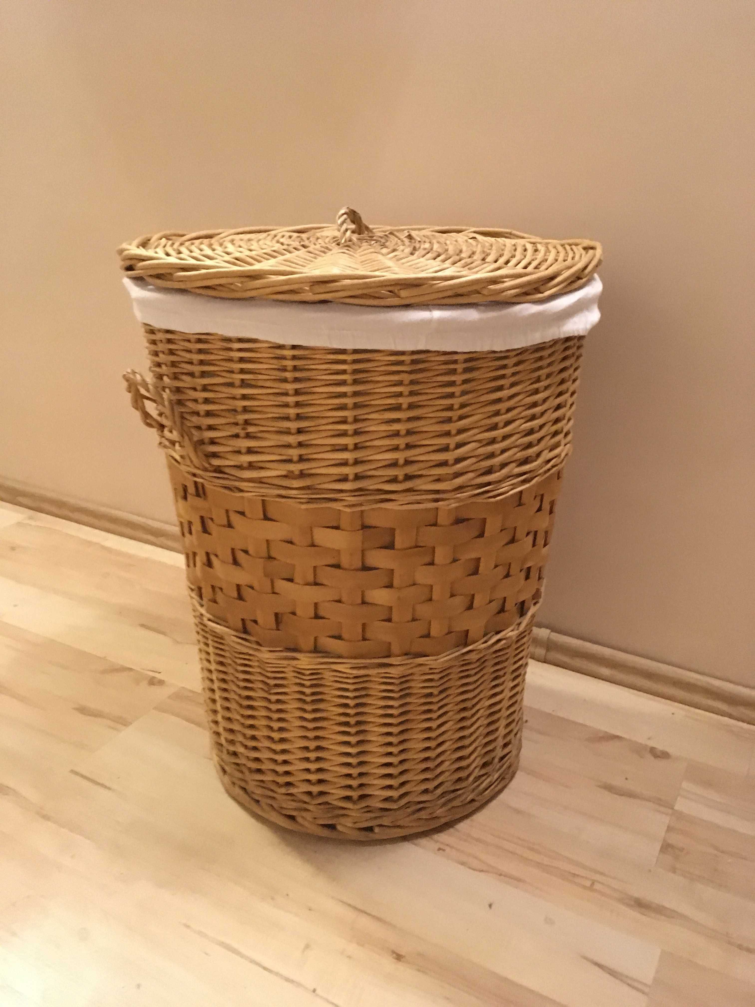 Wiklinowy kosz na pranie