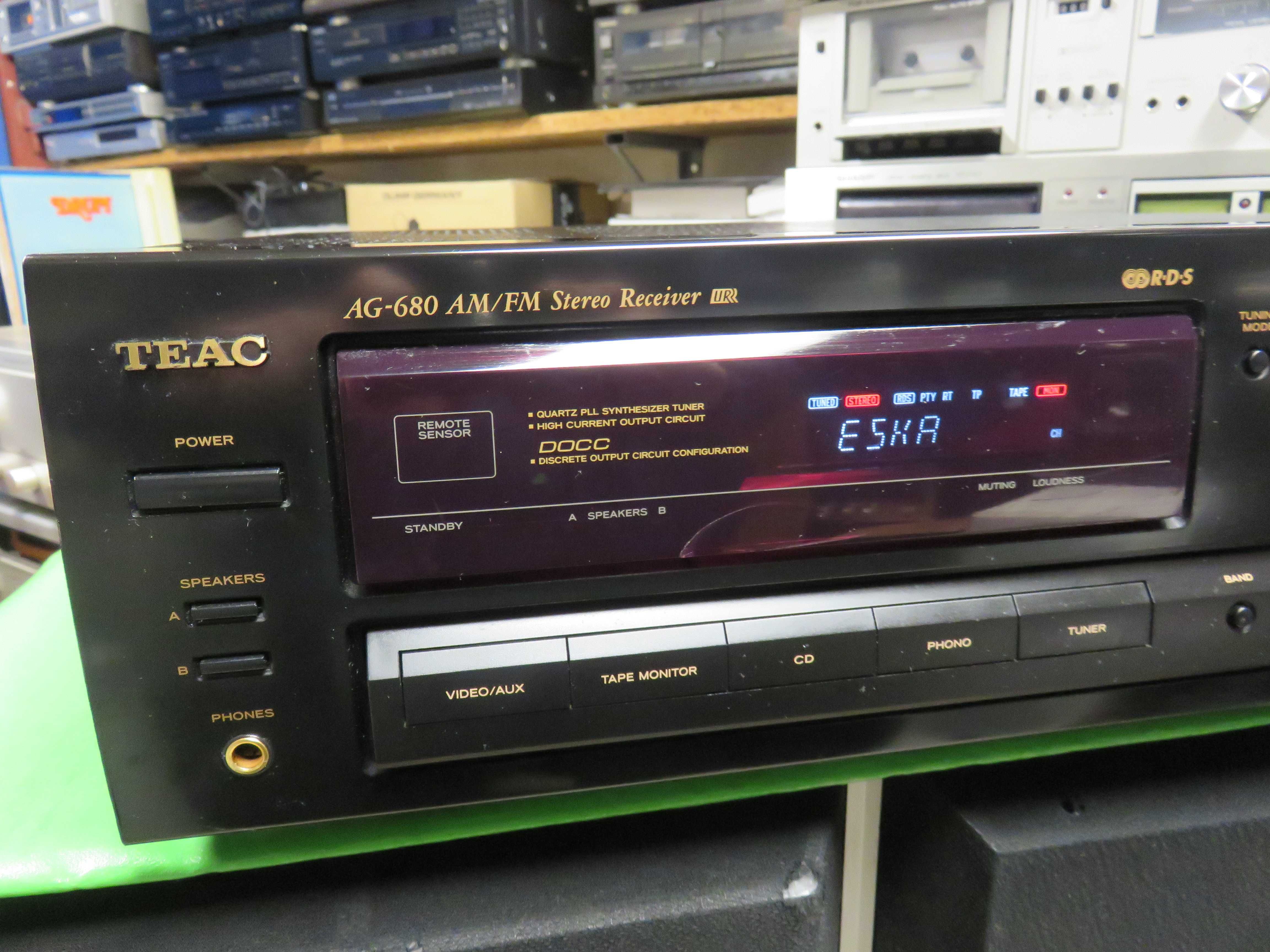 Amplituner Teac AG-680 RDS