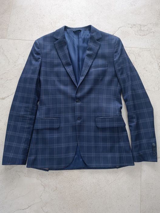 Garnitur meski niebieski w kratę