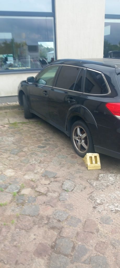 Subaru w całości na czesci