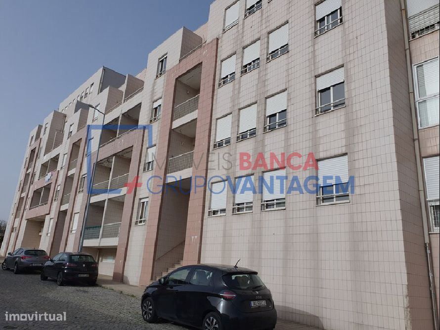 Apartamento T3 C/Varanda - Baguim Do Monte, Gondomar