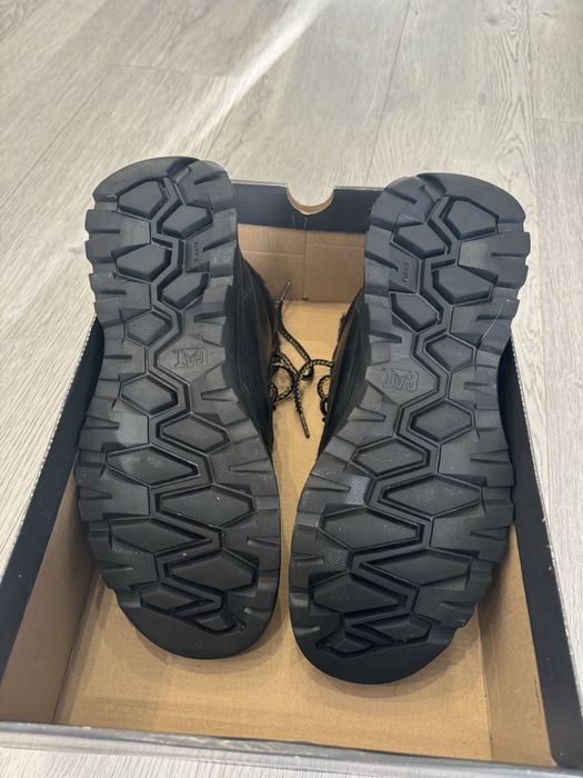 Продам зимові ботінки Caterpillar