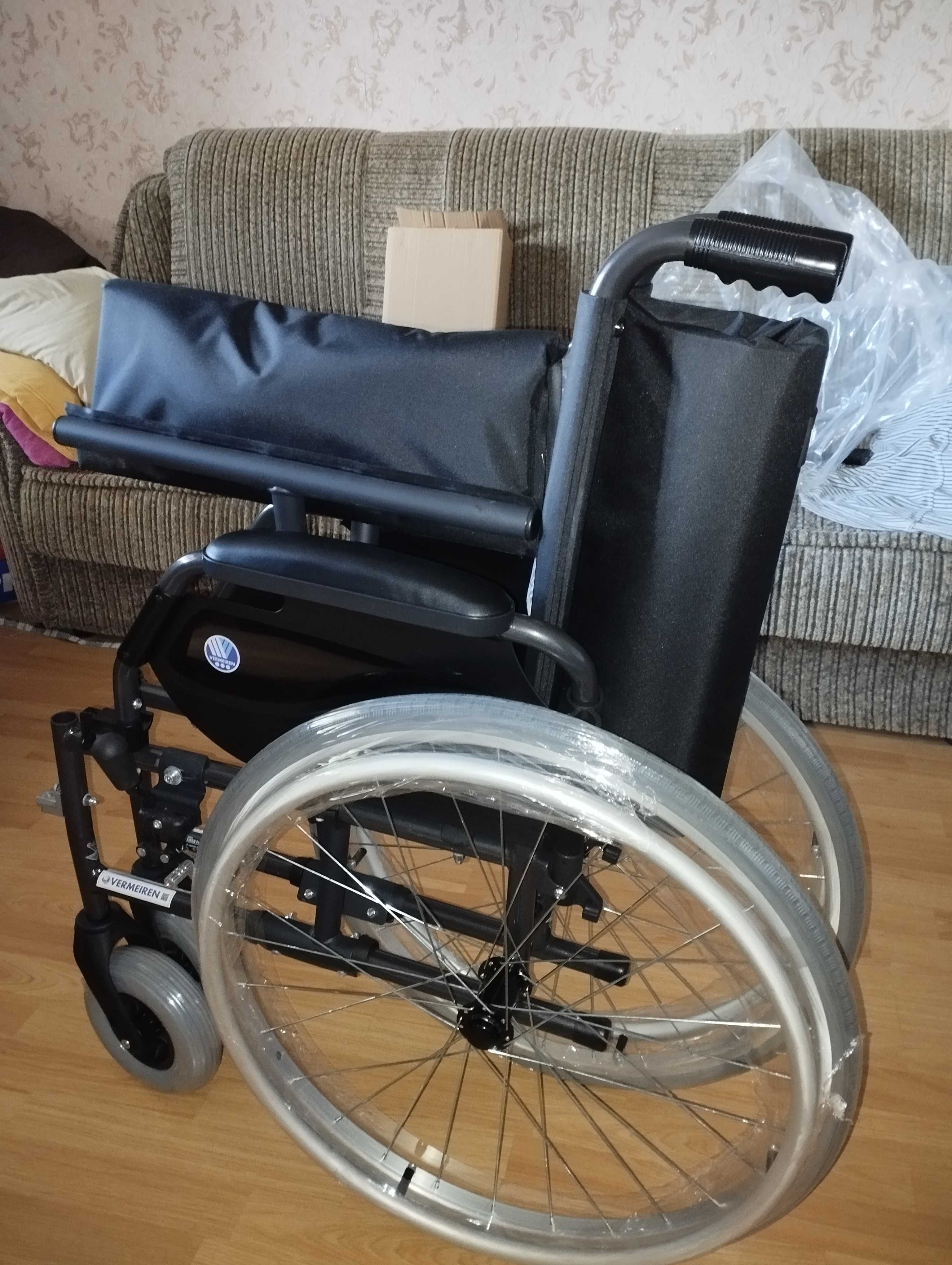Продам новую инвалидную коляску Vermeiren, в упаковке