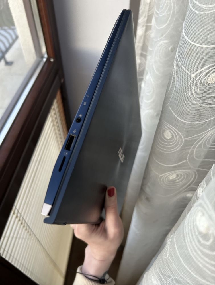 Asus zenbook ux434 F