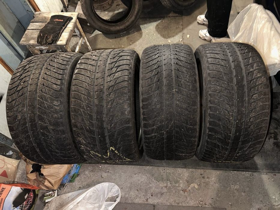 Разноширокая зимняя резина Nokian 315/35/R20 275/40/R20 низкопрофильна