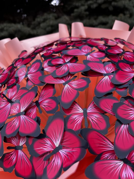 Букет із метеликів, букет из бабочек