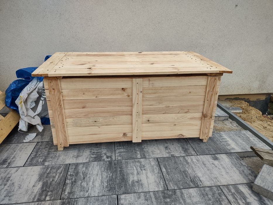 Skrzynia drewniana