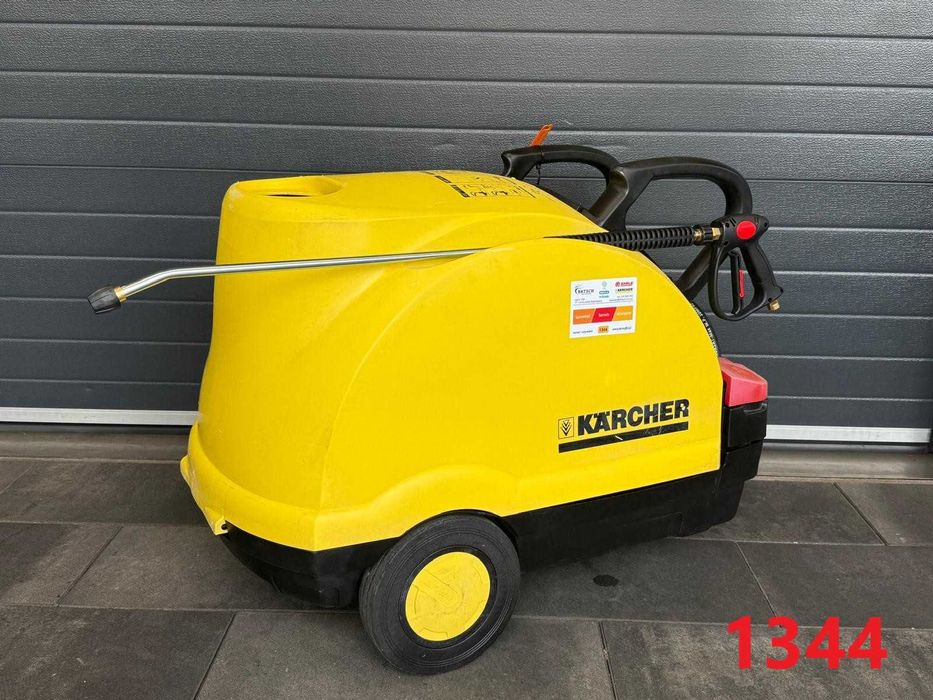 Myjka ciśnieniowa ciepłowodna HDS 798 C - Nowa głowica pompy!