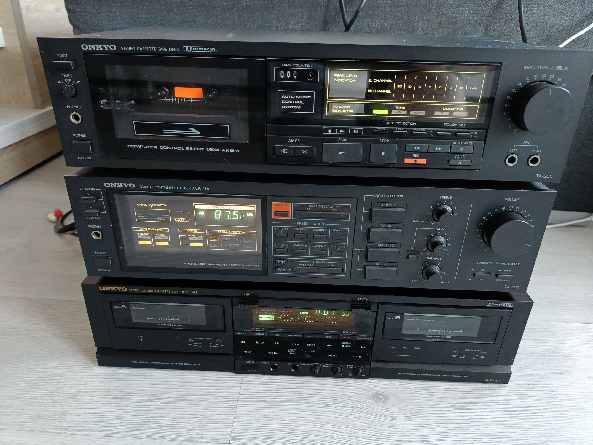 zestaw vintage marki Onkyo, w pełni sprawny i w doskonałym stanie