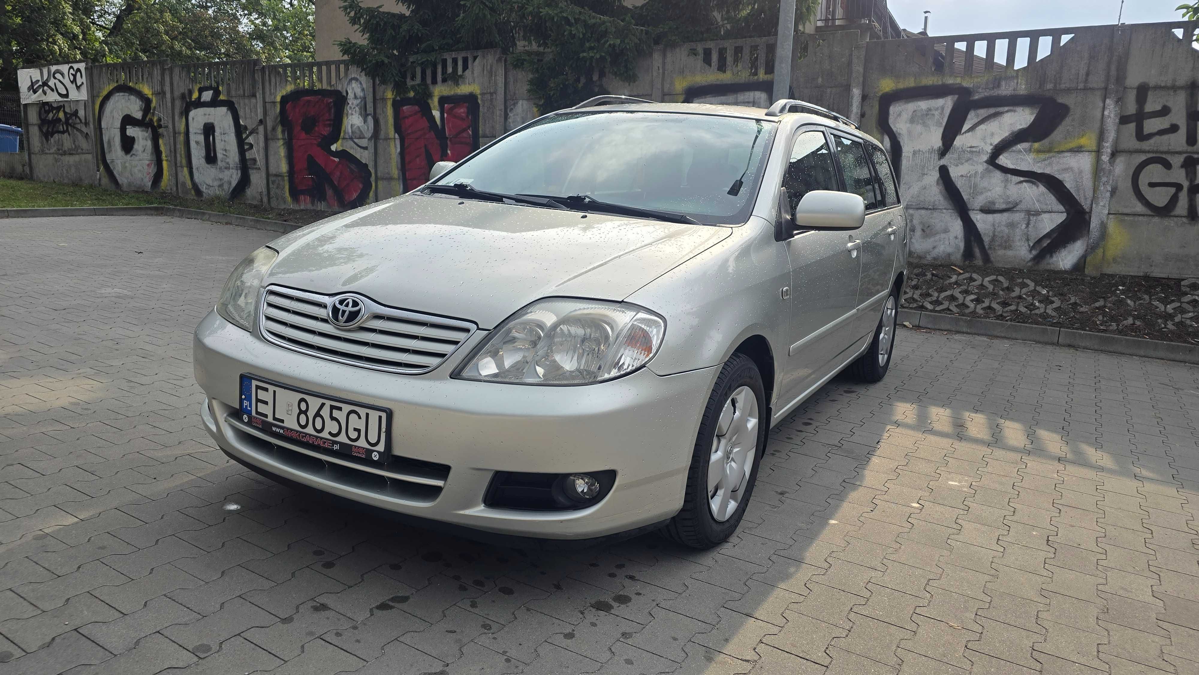 Toyota Corolla Kombi 1.4 D4D - od nowości w rodzinie - Salon POLSKA