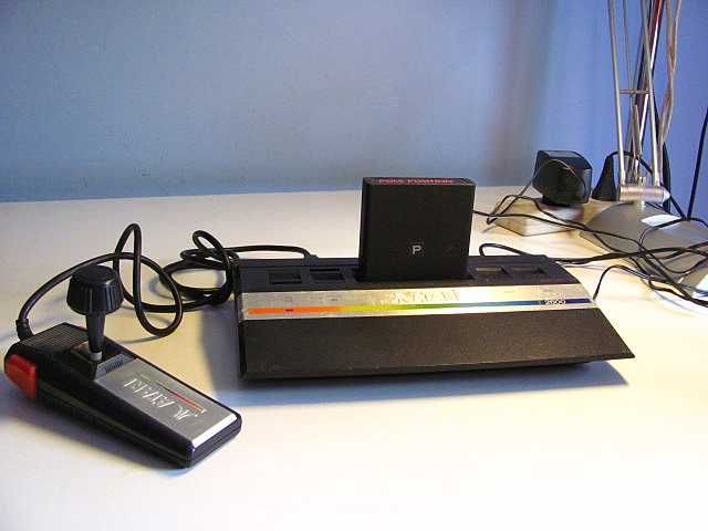 Oryginalna Konsola do gier Atari 2600 + 1 dżojstik + zasilacz