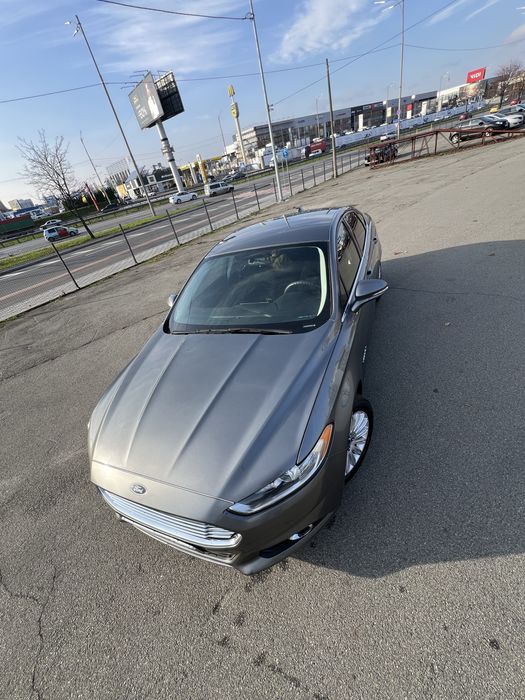 Ford fusion 2.0 hybrid