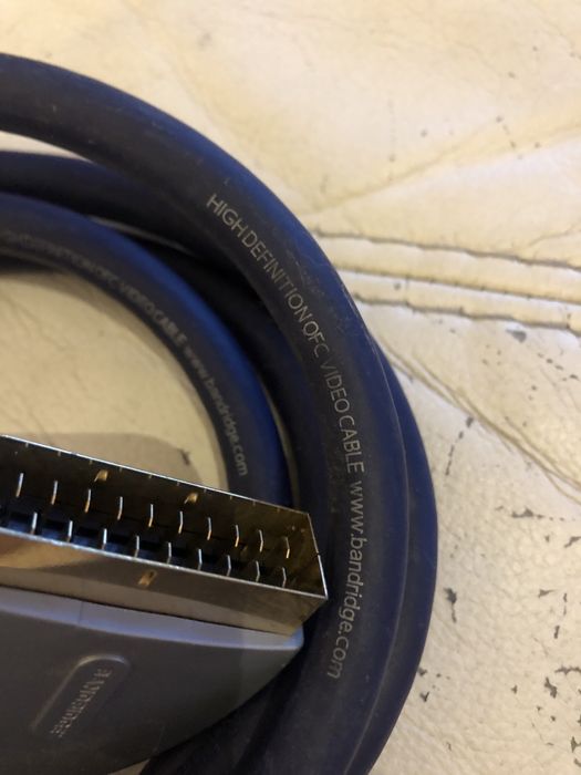 Cabo vídeo alta definição scart Bainbridge