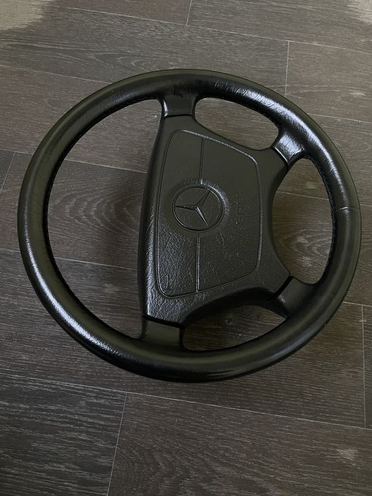 Мерседес руль 190 124 202 208 210 140 кермо