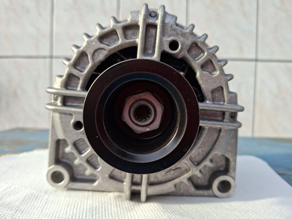 Alternator Opel Astra h 1.6 120A