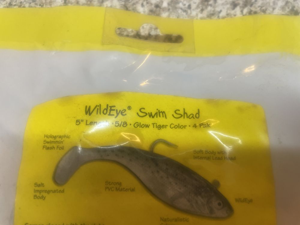 Embalagem de Amostras de pesca marca STORM mod swim shad 5”