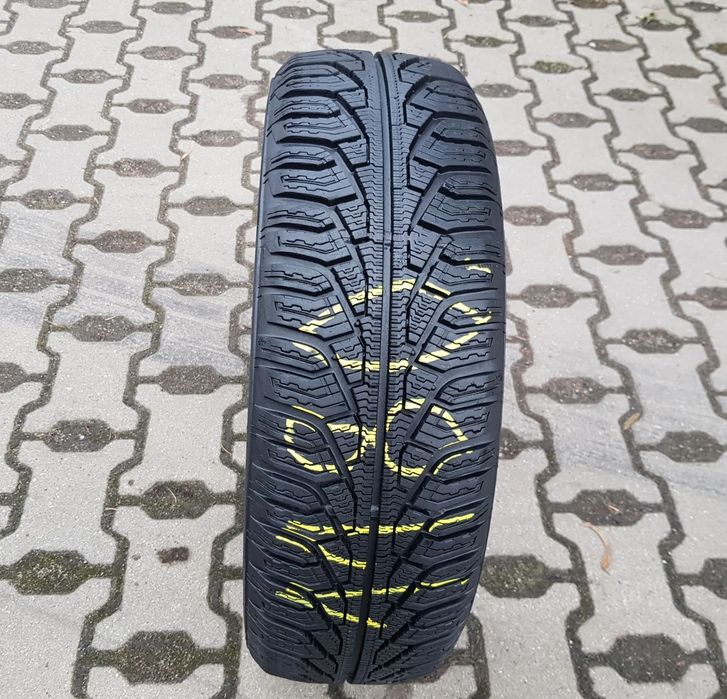 1x 185/60R15 Uniroyal MS Plus 77 Opona zimowa