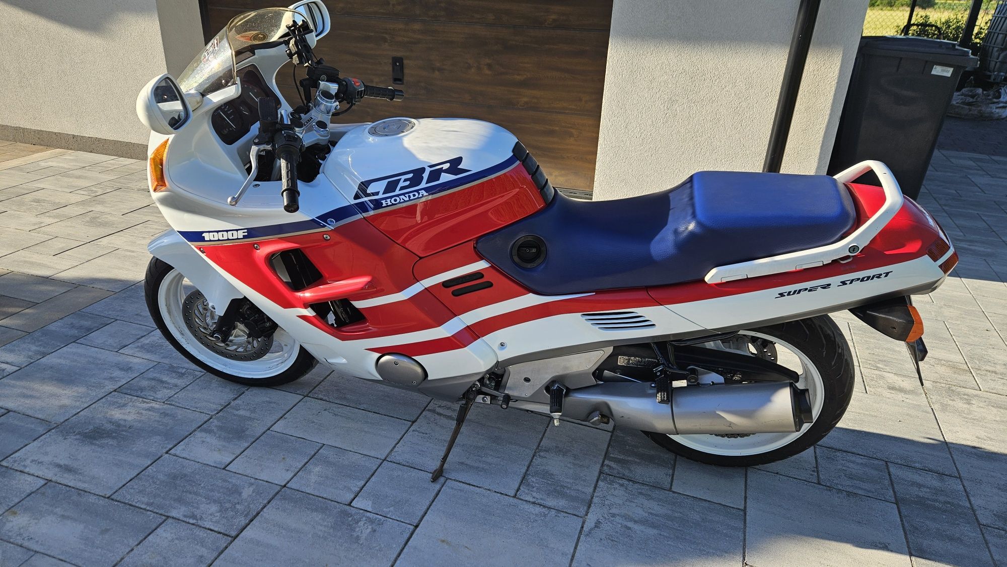 Honda Cbr 1000f  super sport
