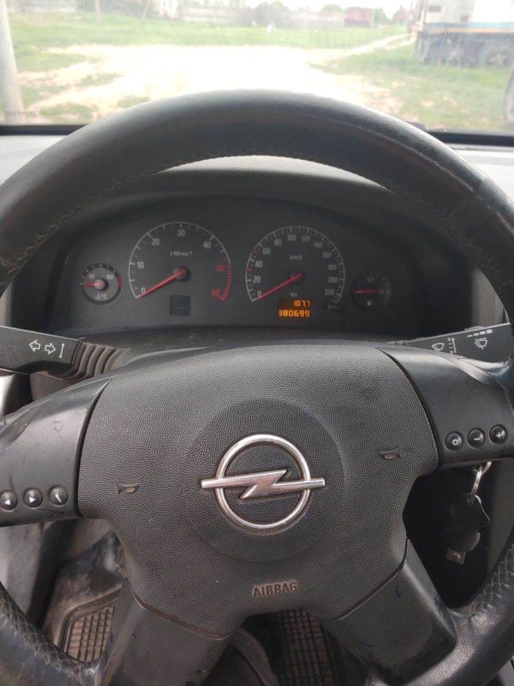 Opel VECTRA 2002