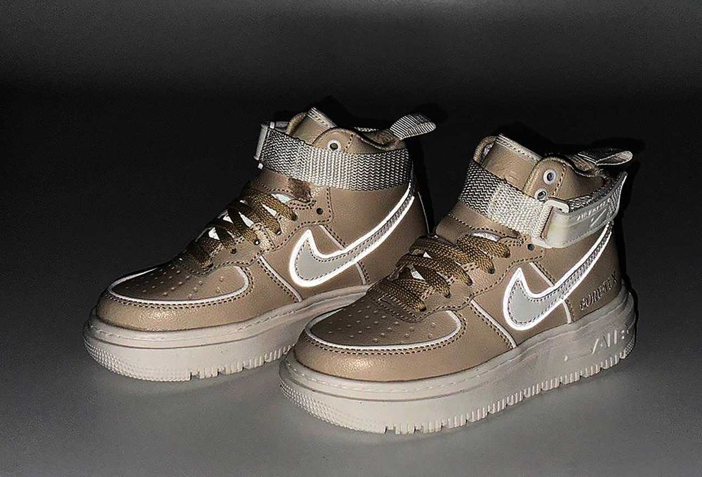 Зимові Жіночі Кросівки Nike Air Force 1 Luxe Gore-Tex 36-40 (Хутро)
