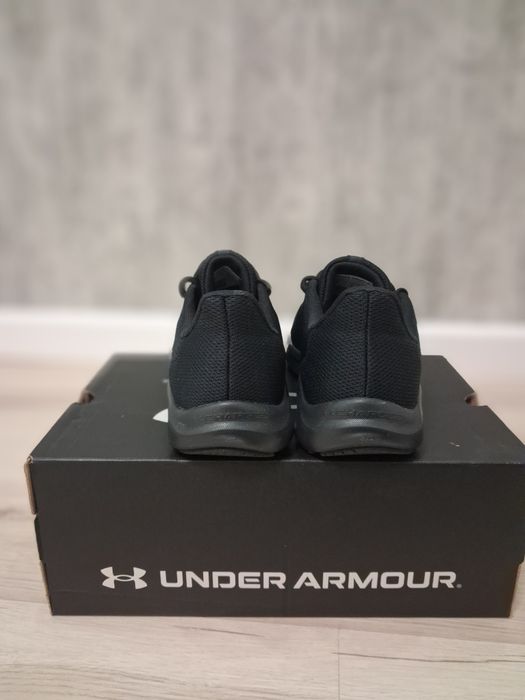 Продам чоловічі Under Armour Ua Charged Pursuit 3 Bl