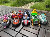 Psi Patrol - zestaw 9 plastikowych dużych figurek z pojazdami