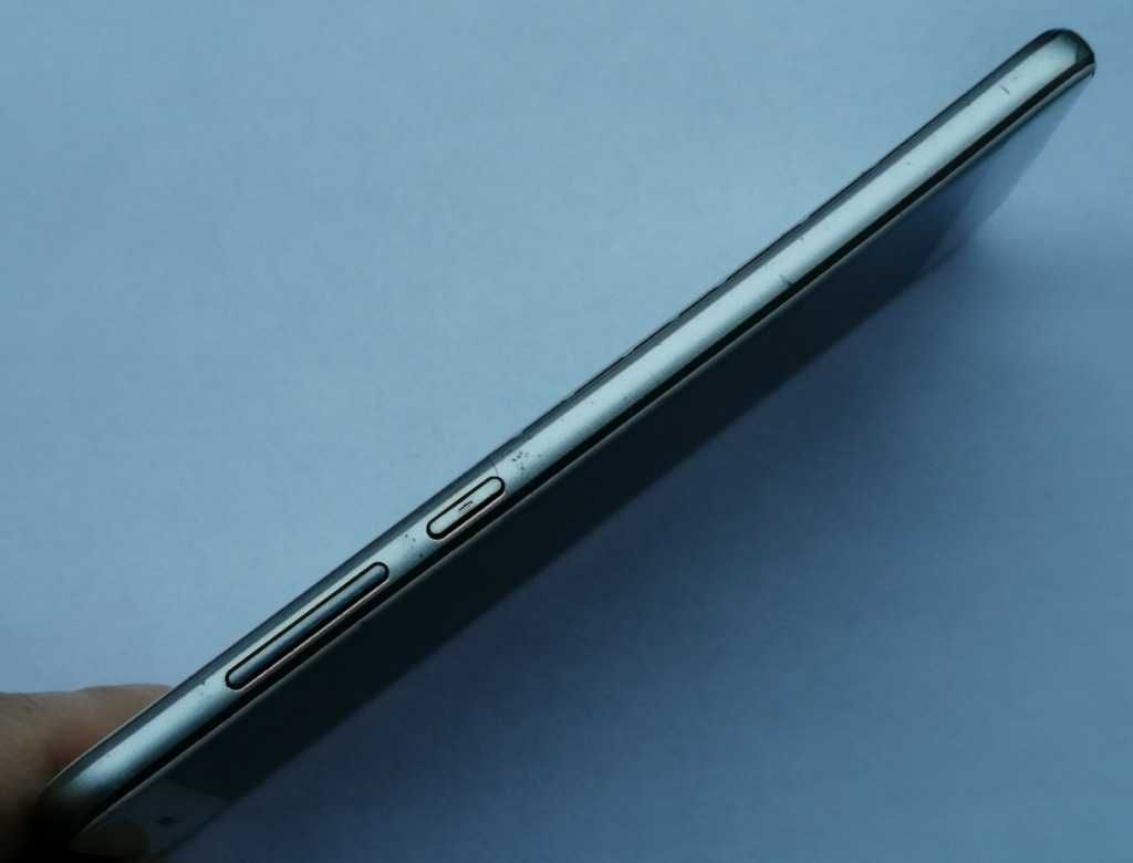 Huawei P9 Lite 2017 PRA-LX1 3GB/16GB + karta 16GB