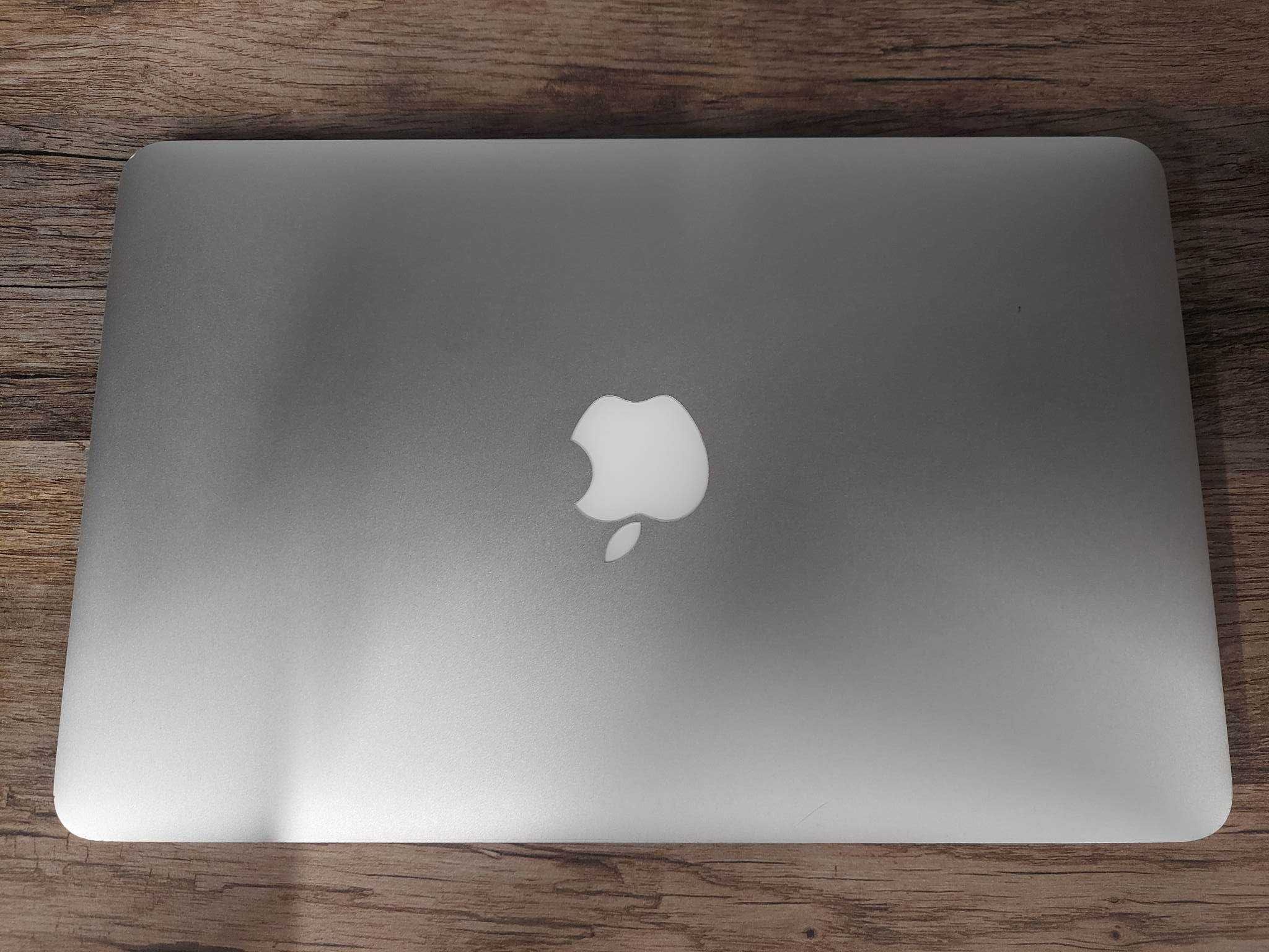 Laptop Apple MacBook Air A1465 i5-4250U/4GB/128GB stan bdb gwarancja