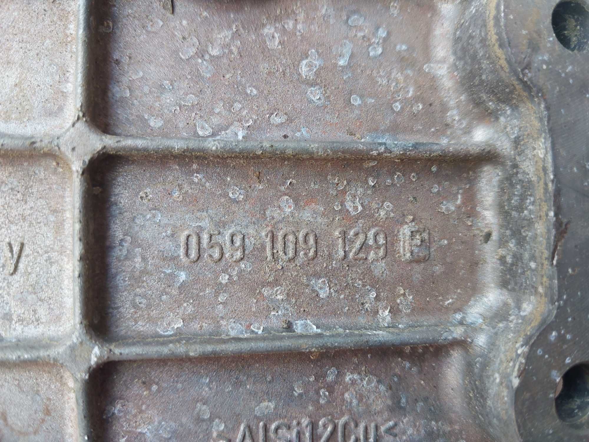 Osłona Obudowa Rozrządu Dekiel 3.0 tdi Audi a6 c6 Q7 A5  059,109,129H
