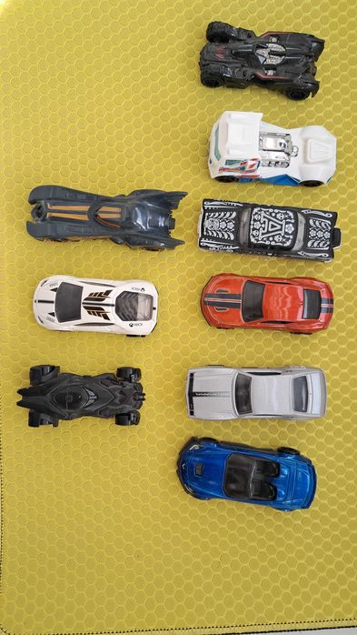 Машинка металична