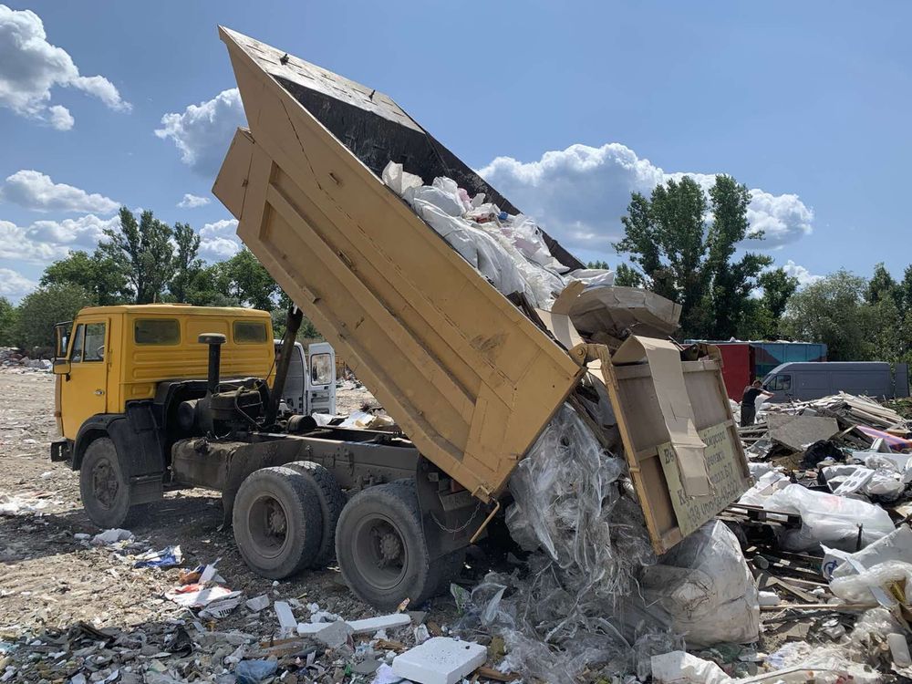 Доставляємо чернозем пісок щебінь Вивіз мусора Оренда транспорту