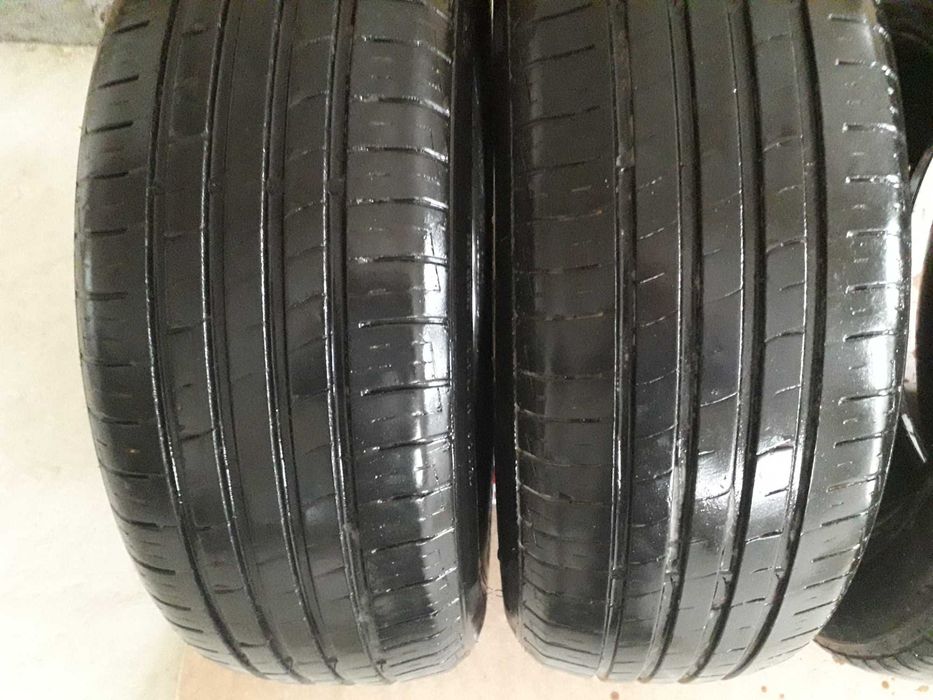 Продаються шини літні 215/60 R16