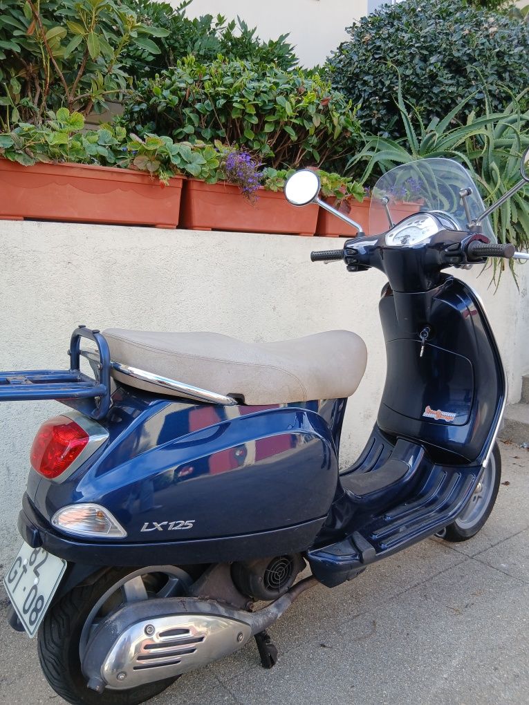 Vendo Vespa LX 125